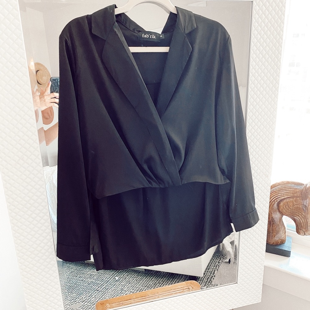 Sz S Black Satin Top